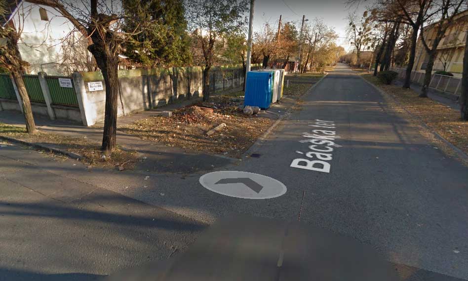 Google Maps 2011-es képe szerint szelektív hulladékgyűjtő volt a helyszínen. / Fotó: Google Maps