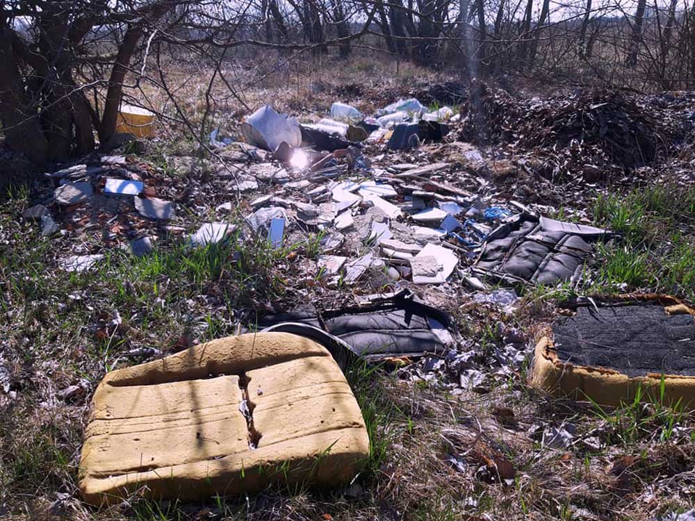 Bellegelő-kert sokéves hulladéklerakásai | Debrecen